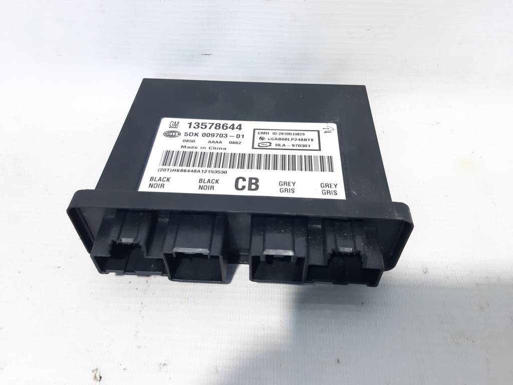 Volt. Блок управління замком центральним Chevrolet Volt 2011-2015 13578644 Chevrolet Volt