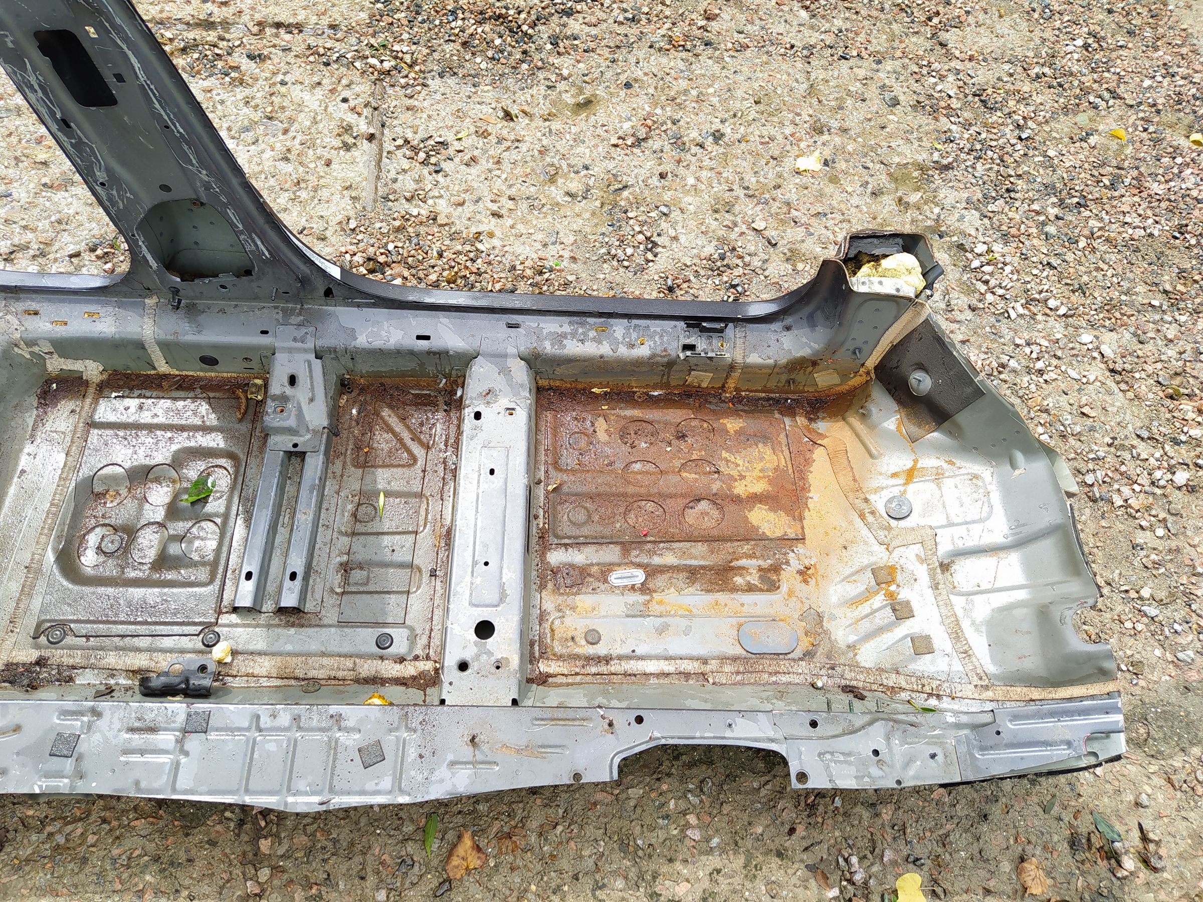 200 limited Стійка центральна ліва (метал) Chrysler 200 Limited 2015-2017 68104297AC Chrysler 200 Limited 8