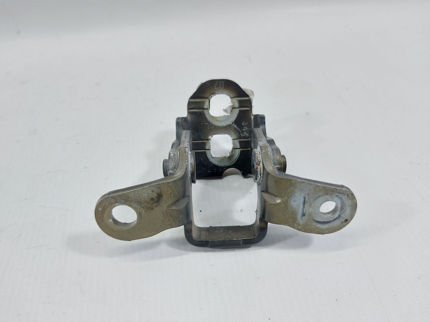 Avenger. Петля двери передней левой верхняя (узкая) Dodge Avenger 2008-2014 5074257AB Dodge Avenger