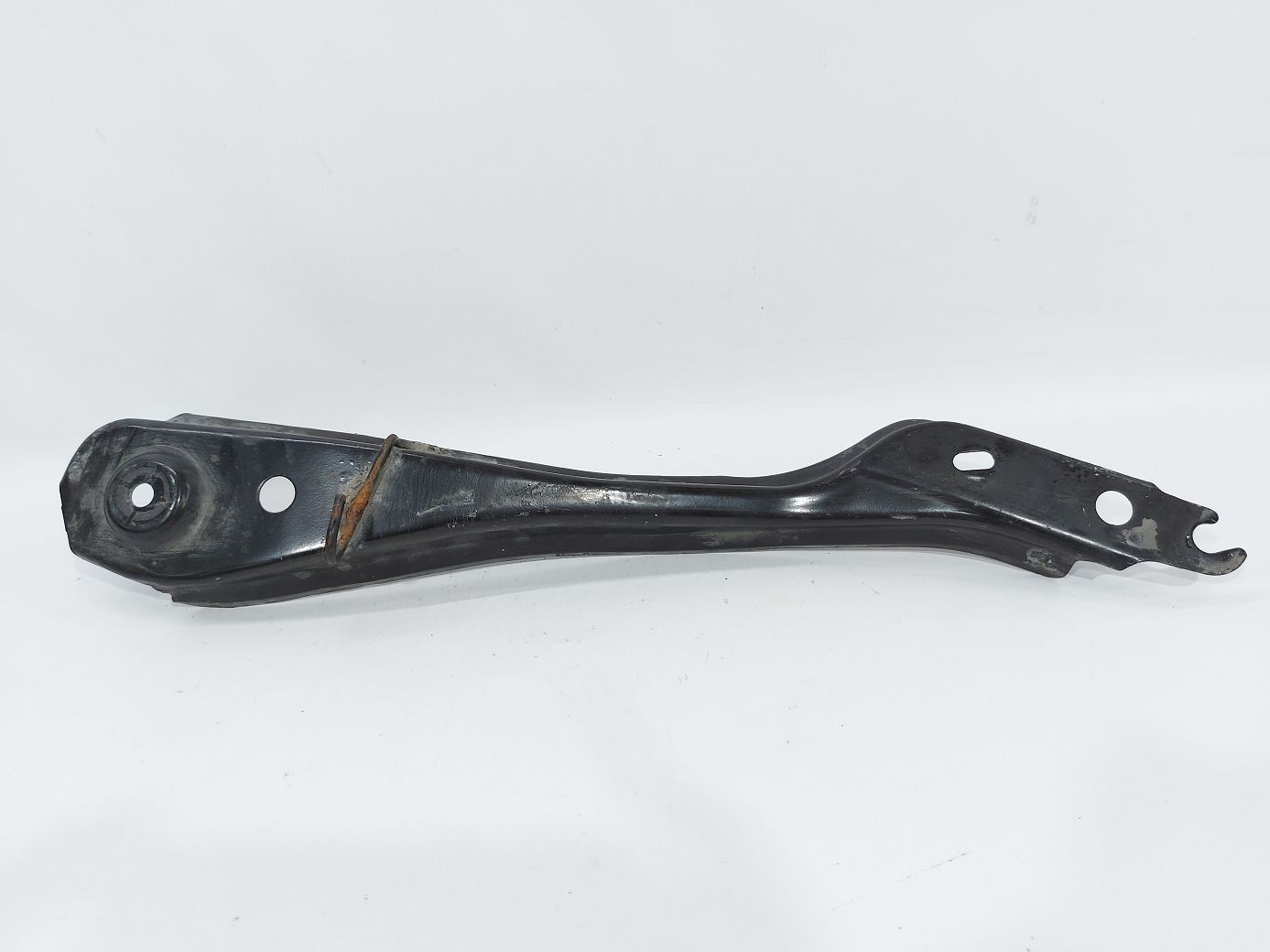 Ats Кронштейн задньої підвіски передній лівий Cadillac ATS 2013-2019 20755801 Cadillac ATS 2