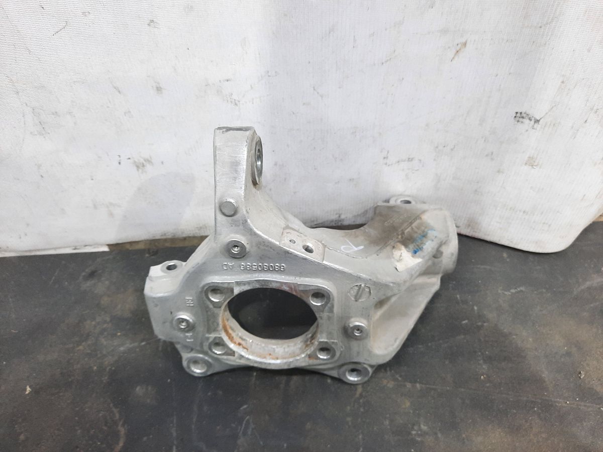 Dart Поворотный кулак передний правый Dodge Dart 2013-2019 68080585AD Dodge Dart 3