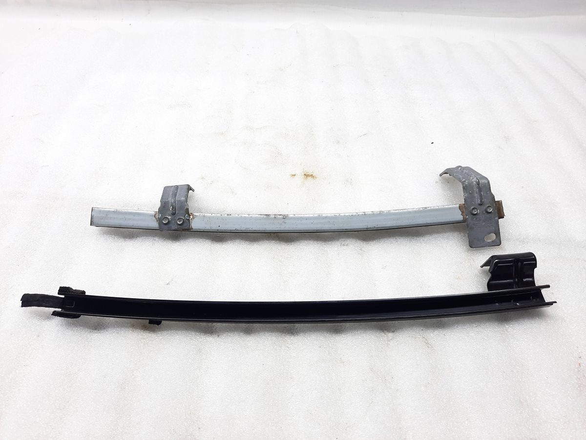 Versa Напрямна скло дверей передньої лівої (санки) до-кт Nissan Versa 2012-2019 802153AW0A Nissan Versa 2 Versa Напрямна скло дверей передньої лівої (санки) до-кт Nissan Versa 2012-2019 802153AW0A Nissan Versa 2