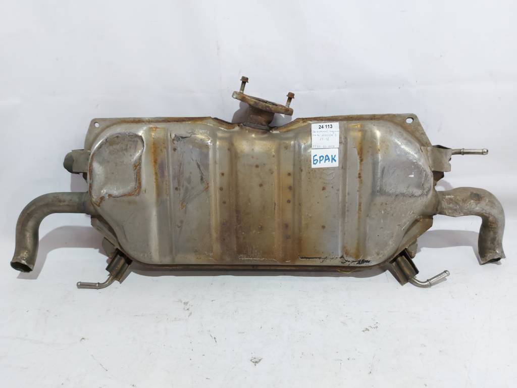 3 Вихлопний глушник Mazda 3 2014-2018 PE7040100B Mazda 3 2