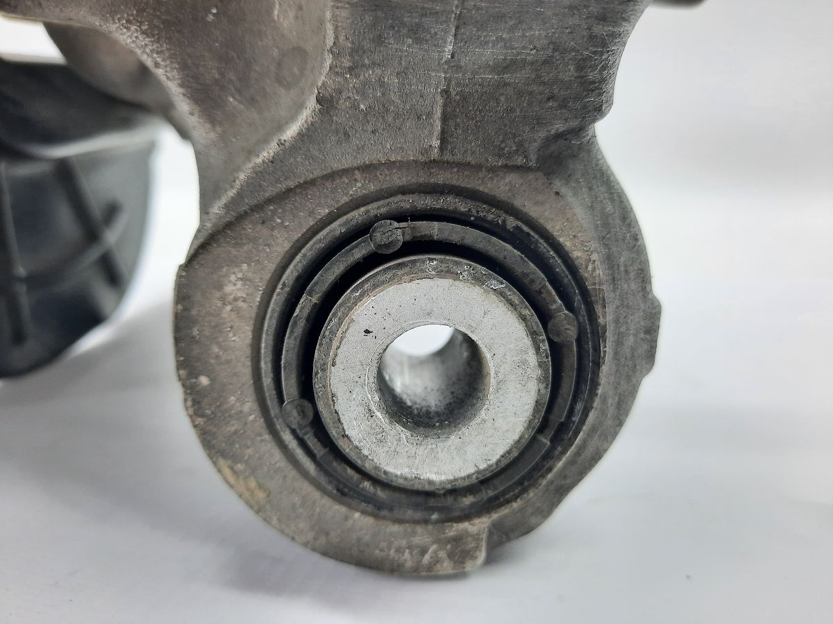 200 limited Поворотний кулак задній правий Chrysler 200 Limited 2015-2017 68200070AD Chrysler 200 Limited 20