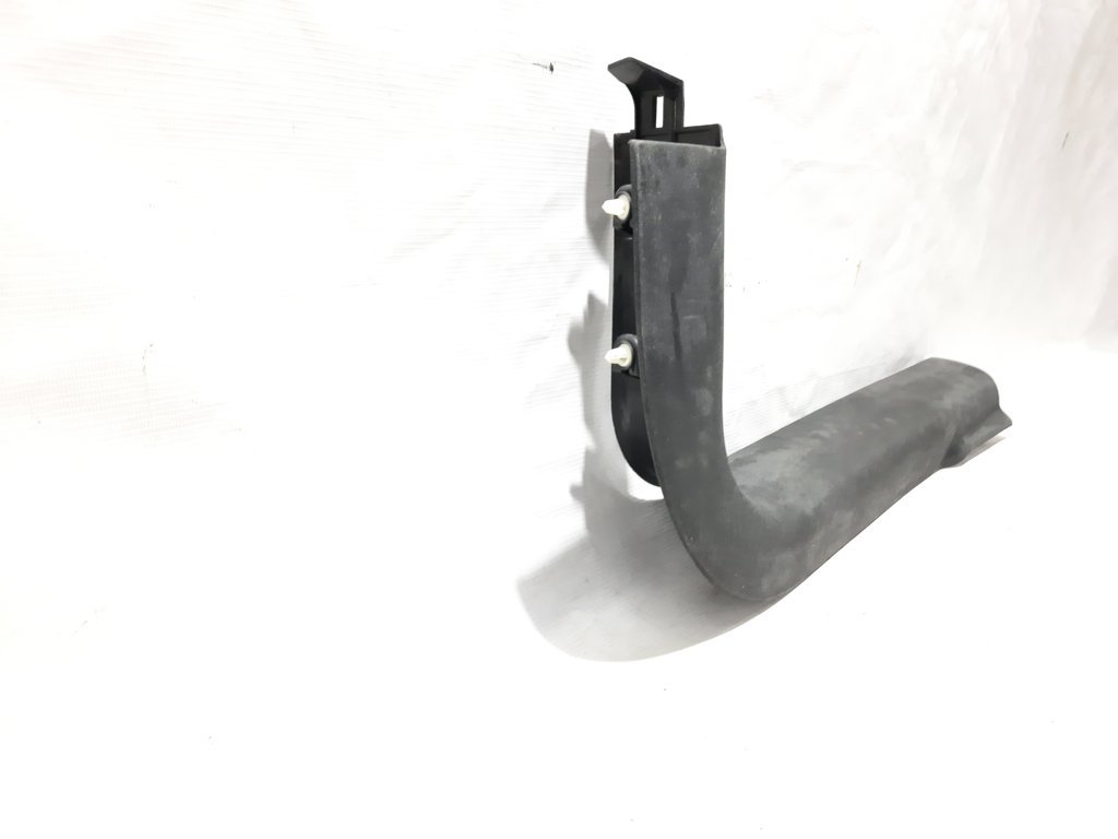 Dart Накладка порога передняя правая (угловая) Dodge Dart 2013-2019 5SL64DX9AA Dodge Dart 8