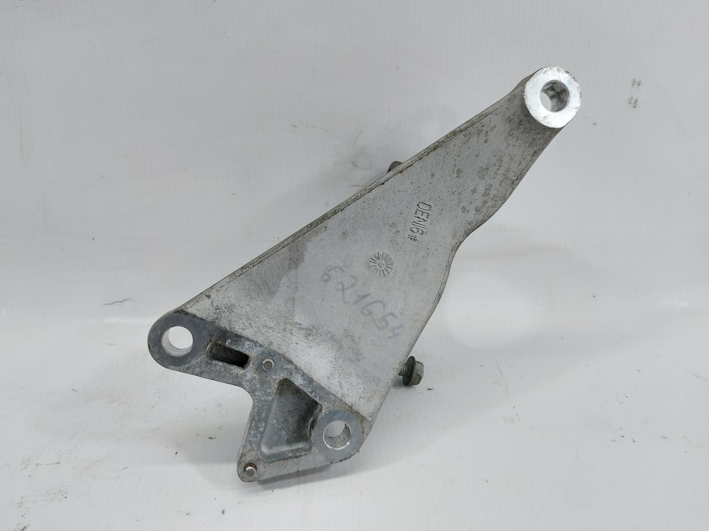 Altima Кронштейн промежуточного вала правый Nissan Altima 2014-2018 397803ТА0А Nissan Altima 4