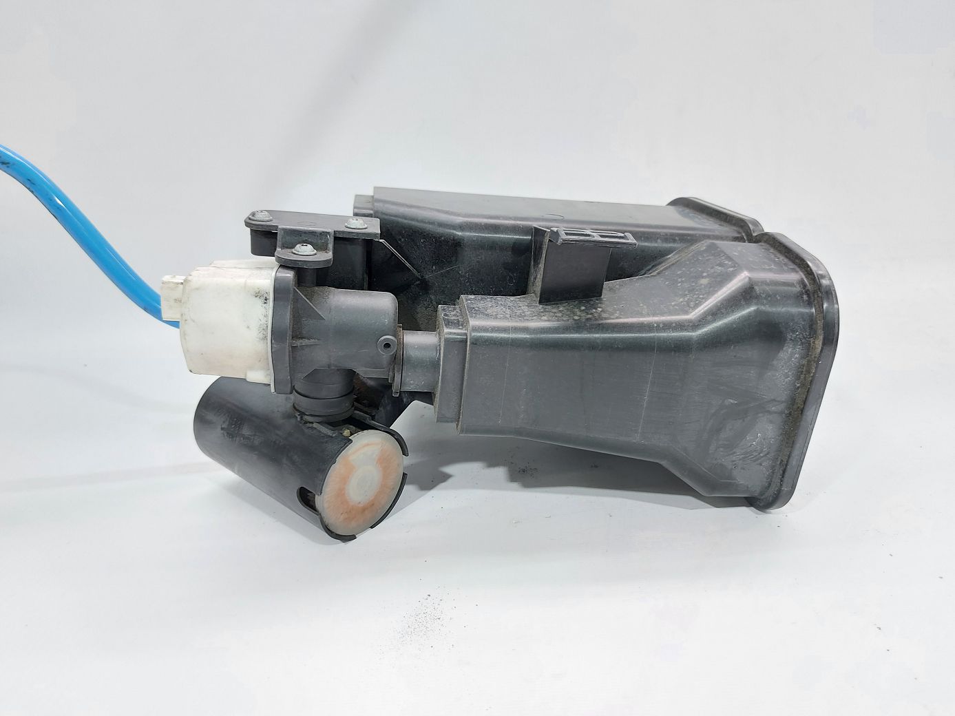 5 series Фільтр рециркуляції парів бензину BMW 5 series 2010-2018 16137245541 BMW 5 series 3