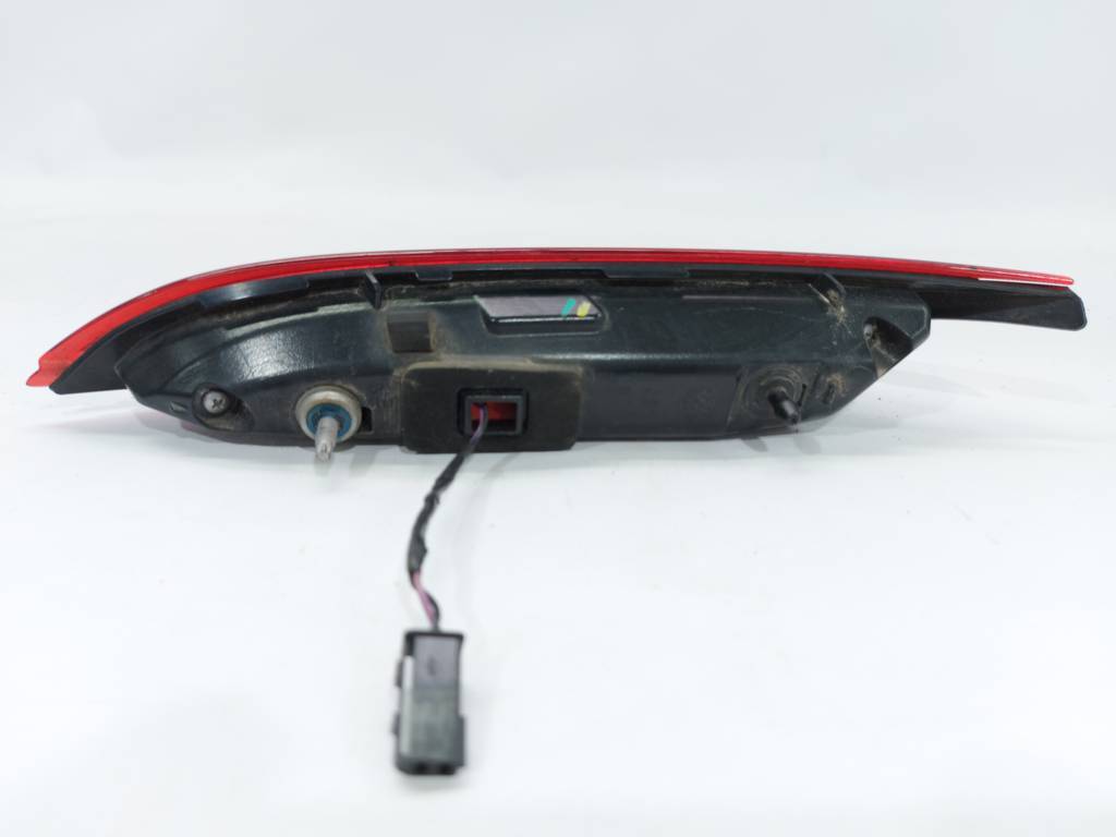 Regal Фонарь крышки багажника левый Buick Regal 2014-2017 22756313 Buick Regal 3