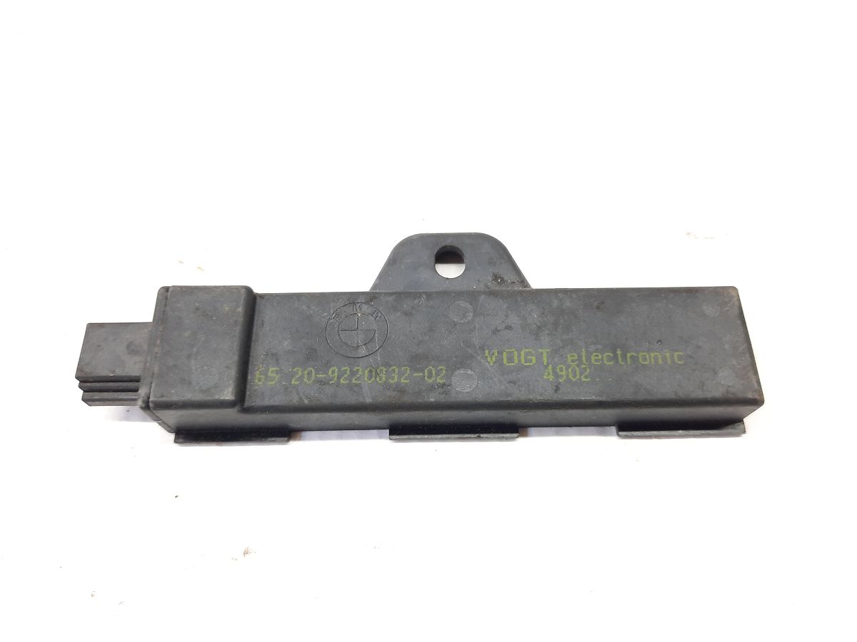 7 series. Антена безключового доступу BMW 7 2012 6520922083202 BMW 7