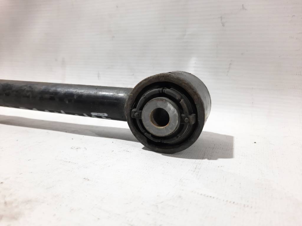 6 Рычаг задний левый/правый нижний Mazda 6 2014-2017 GHP928500 Mazda 6 16 6 Рычаг задний левый/правый нижний Mazda 6 2014-2017 GHP928500 Mazda 6 16