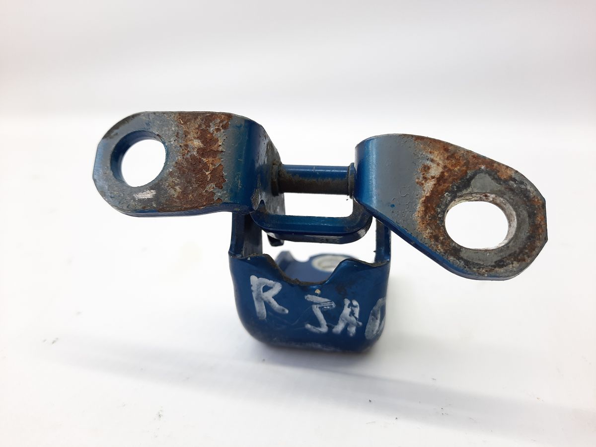 Insight Петля двери задней правой нижняя Honda Insight 2010-2014 67920SWAH11ZZ Honda Insight 7