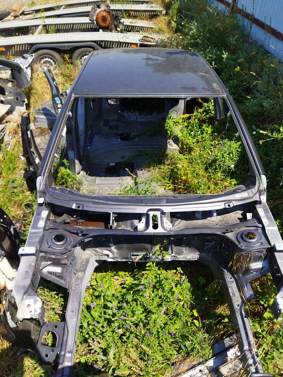 Dart. Кузов голий (можна різати) Dodge Dart 2015 68232647AA Dodge Dart