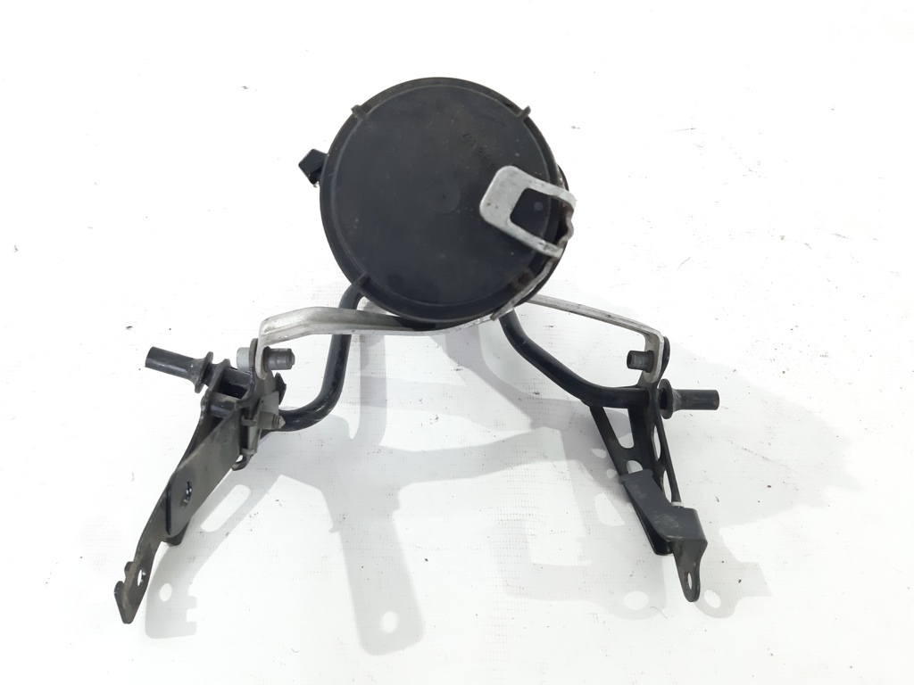 R 1200 r Фильтр паров бензина BMW R1200 R 2011-2014 16131464924 BMW R1200 R 2