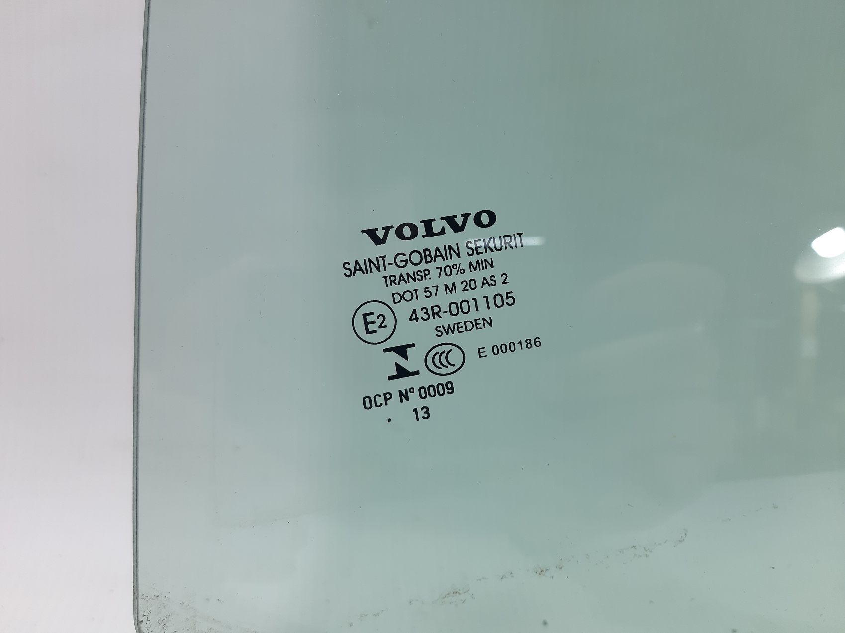 S60 Скло дверей задньої лівої Volvo S60 2014-2018 31385416 Volvo S60 4