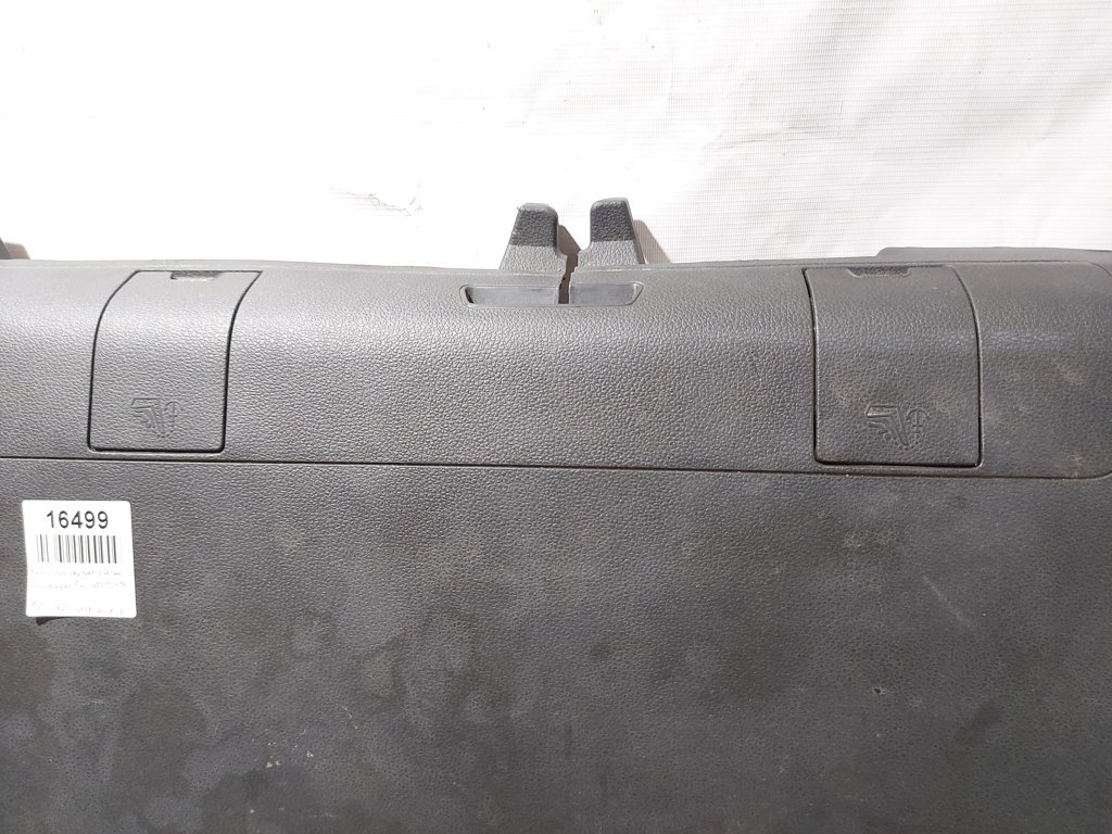 Passat s Полка под заднее стекло Volkswagen Passat S 2012-2019 561863413H82V Volkswagen Passat S 4