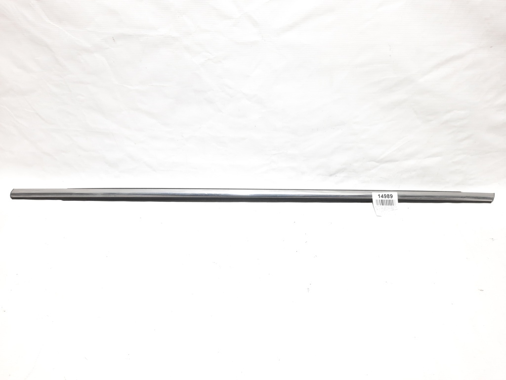 Fusion. Уплотнительная резинка стекла двери передней левая нижняя наружная Ford Fusion 2013-2020 DS7Z5421452A Ford Fusion