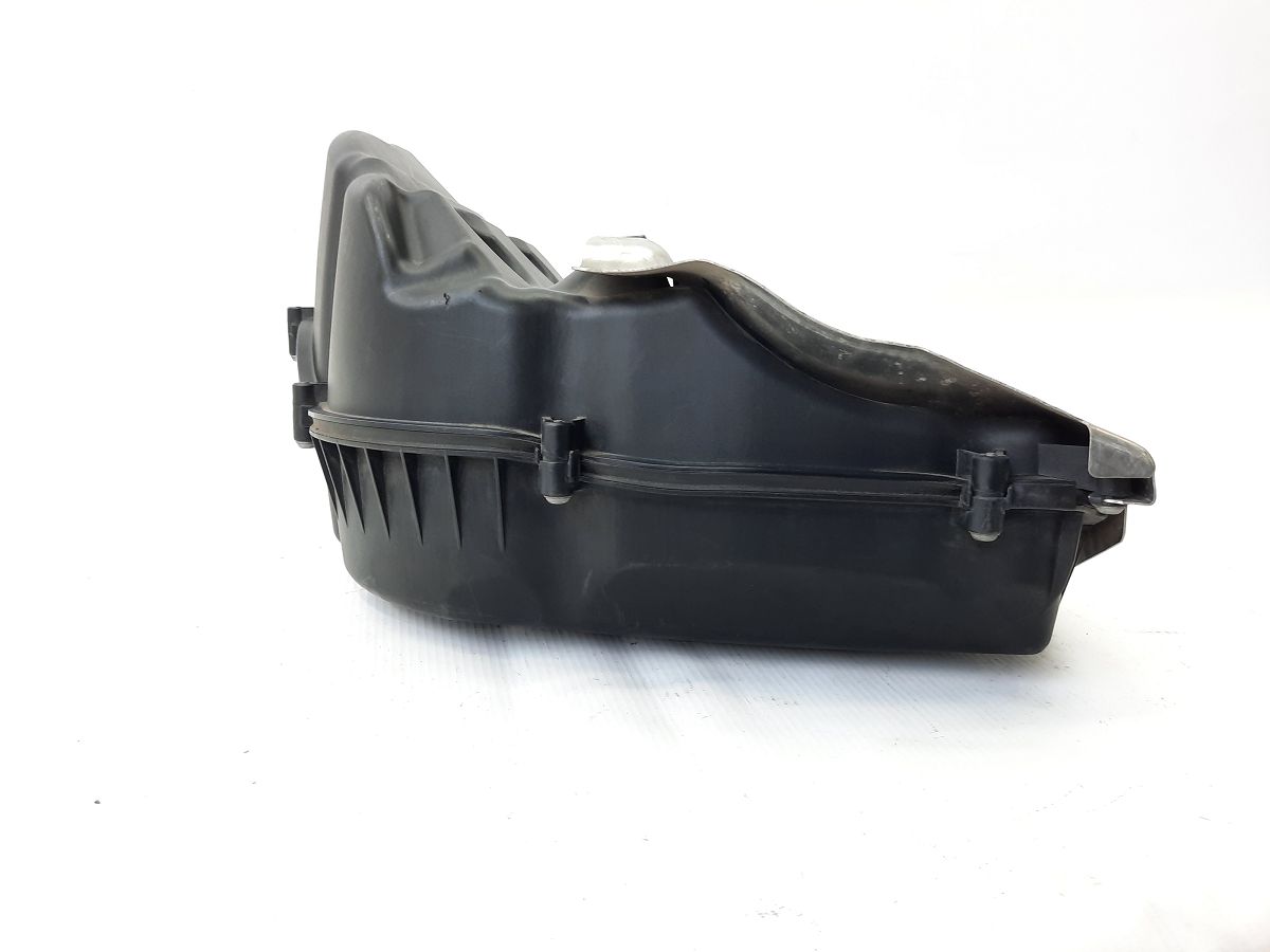 7 series Корпус повітряного фільтра правий BMW 7 2012 13717577463 BMW 7 5