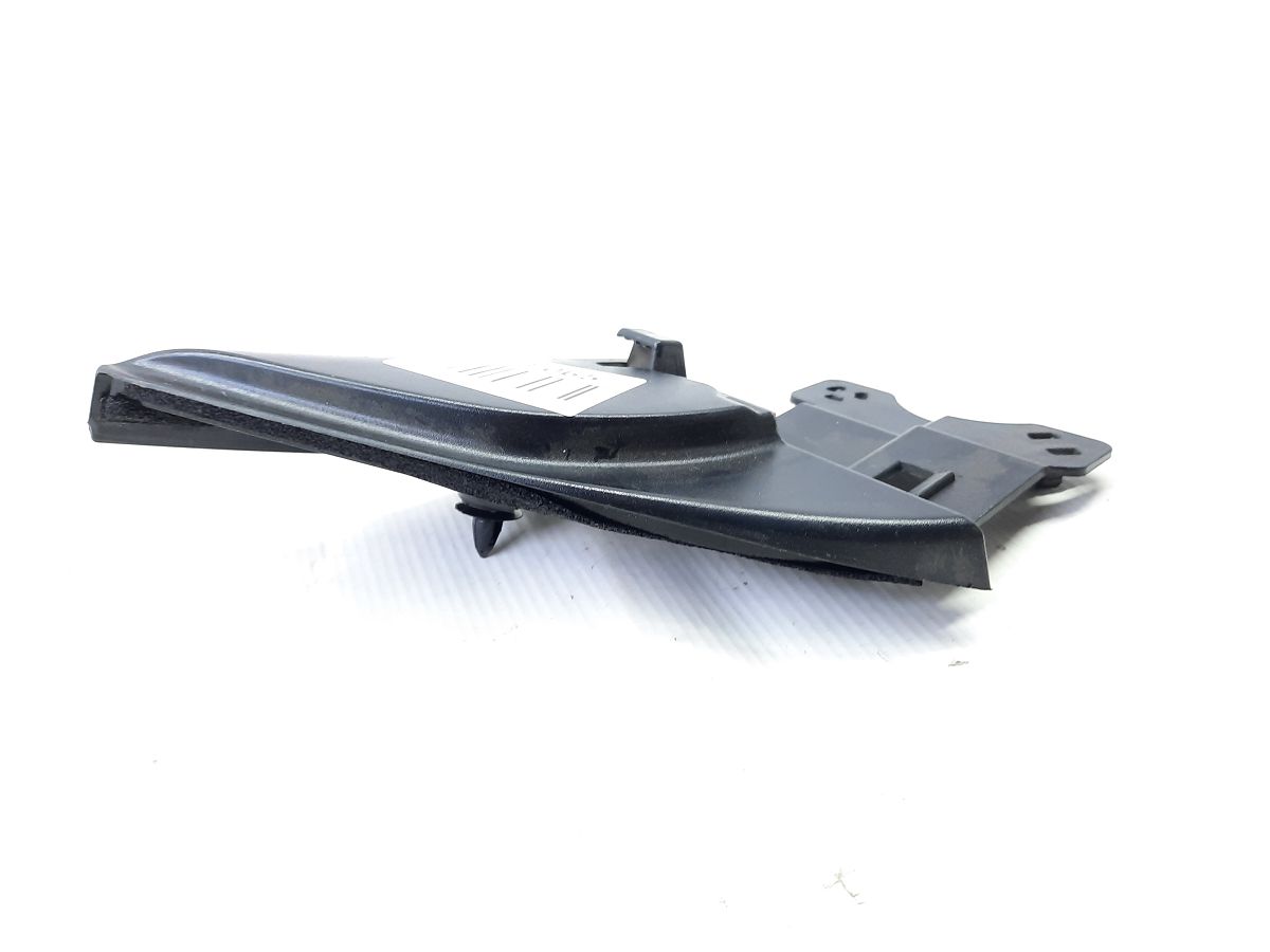 Altima Кутник дверей передньої правої внутрішній Nissan Altima 2013-2018 802923TA0A Nissan Altima 4