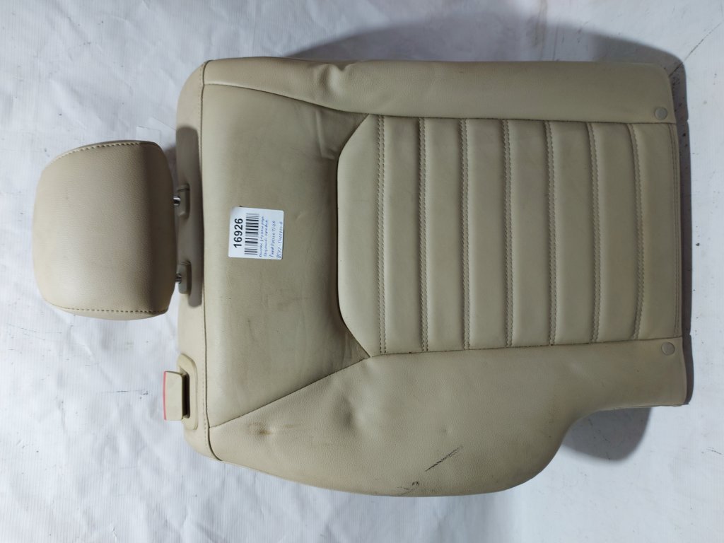 Fusion. Спинка заднего ряда сидений правая Ford Fusion 2013-2020 DS7Z5466800Q Ford Fusion