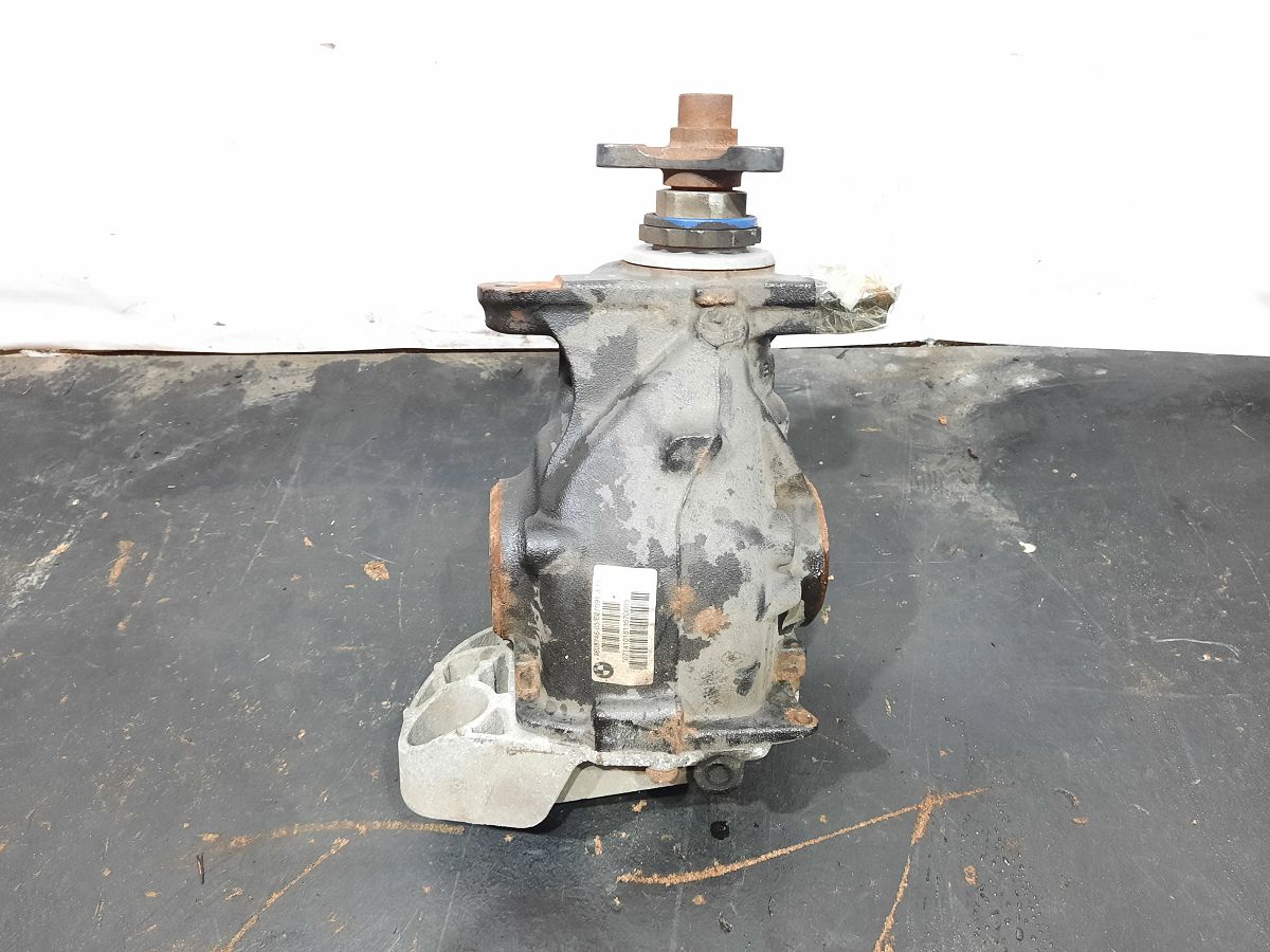 328i xdrive. Редуктор задній BMW 328i xDrive 2013-2016 33107603748 BMW 328i xDrive