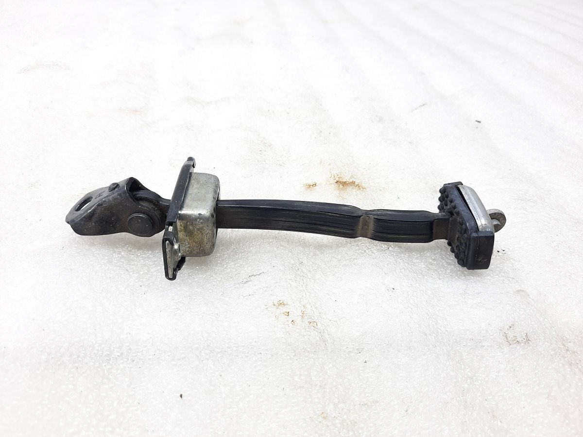 Accord Ограничитель двери задней правой Honda Accord 2015-2017 72840T2FA01 Honda Accord 4