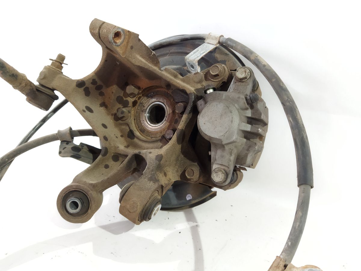 Forester Цапфа задняя правая Subaru Forester 2014-2018 28411SG001 Subaru Forester 4