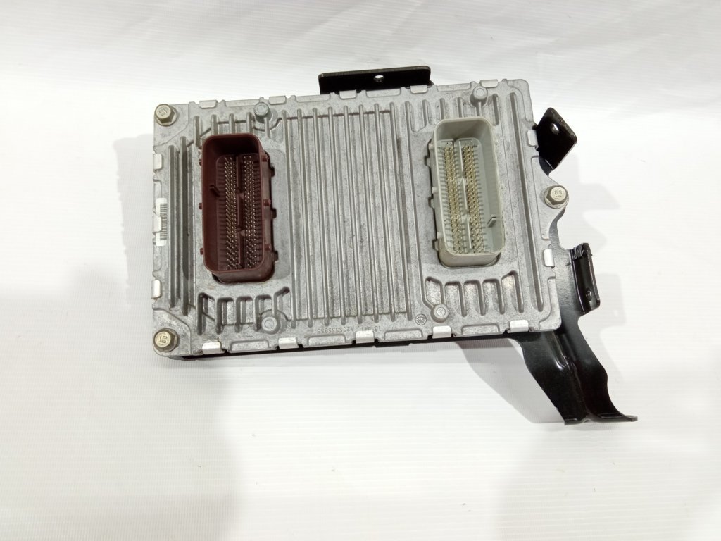 Journey. Блок управления двигателем Dodge Journey 2016 68274635AC Dodge Journey