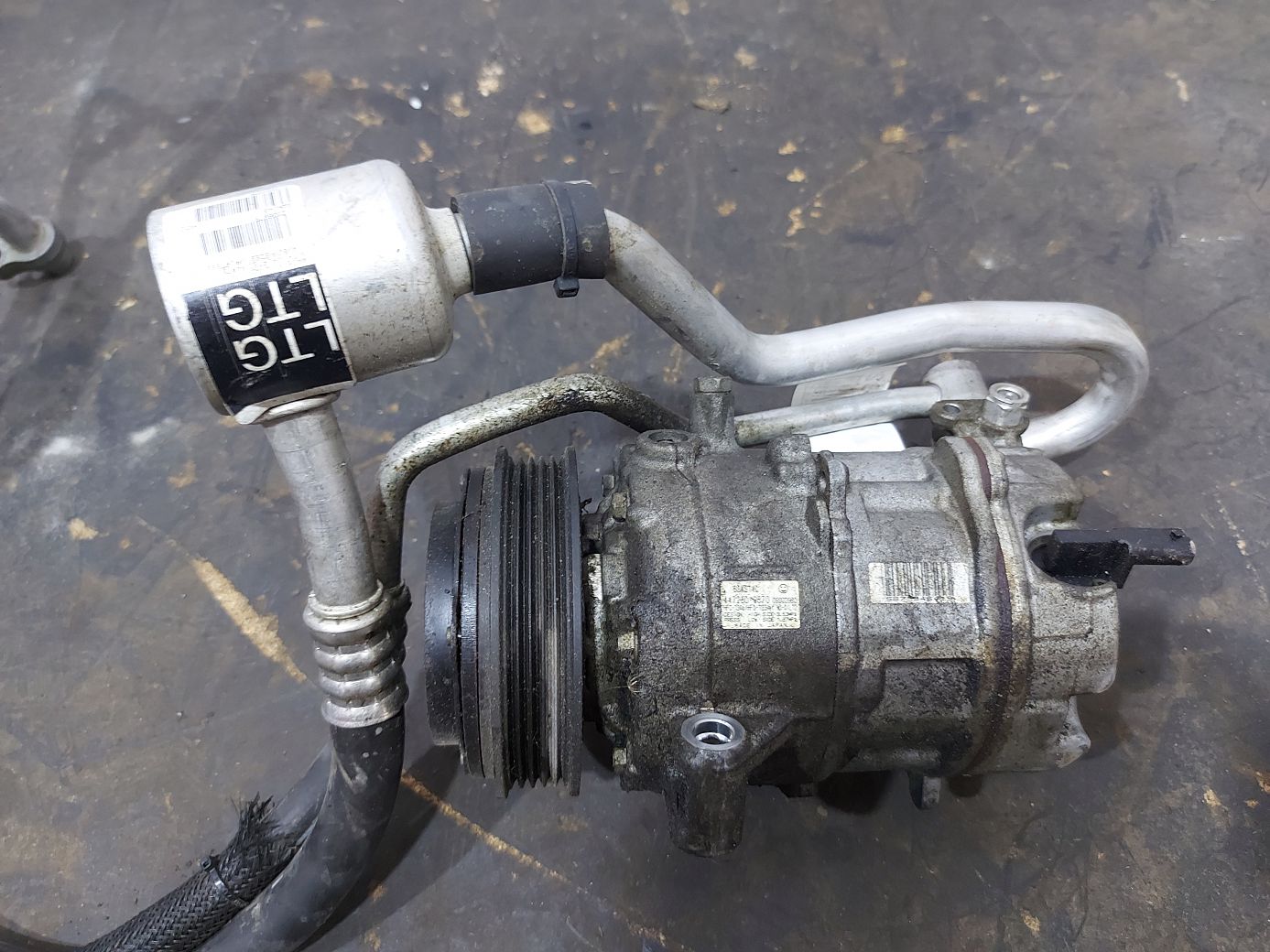 Ats Компрессор кондиционера Cadillac ATS 2016 86801131 Cadillac ATS 5