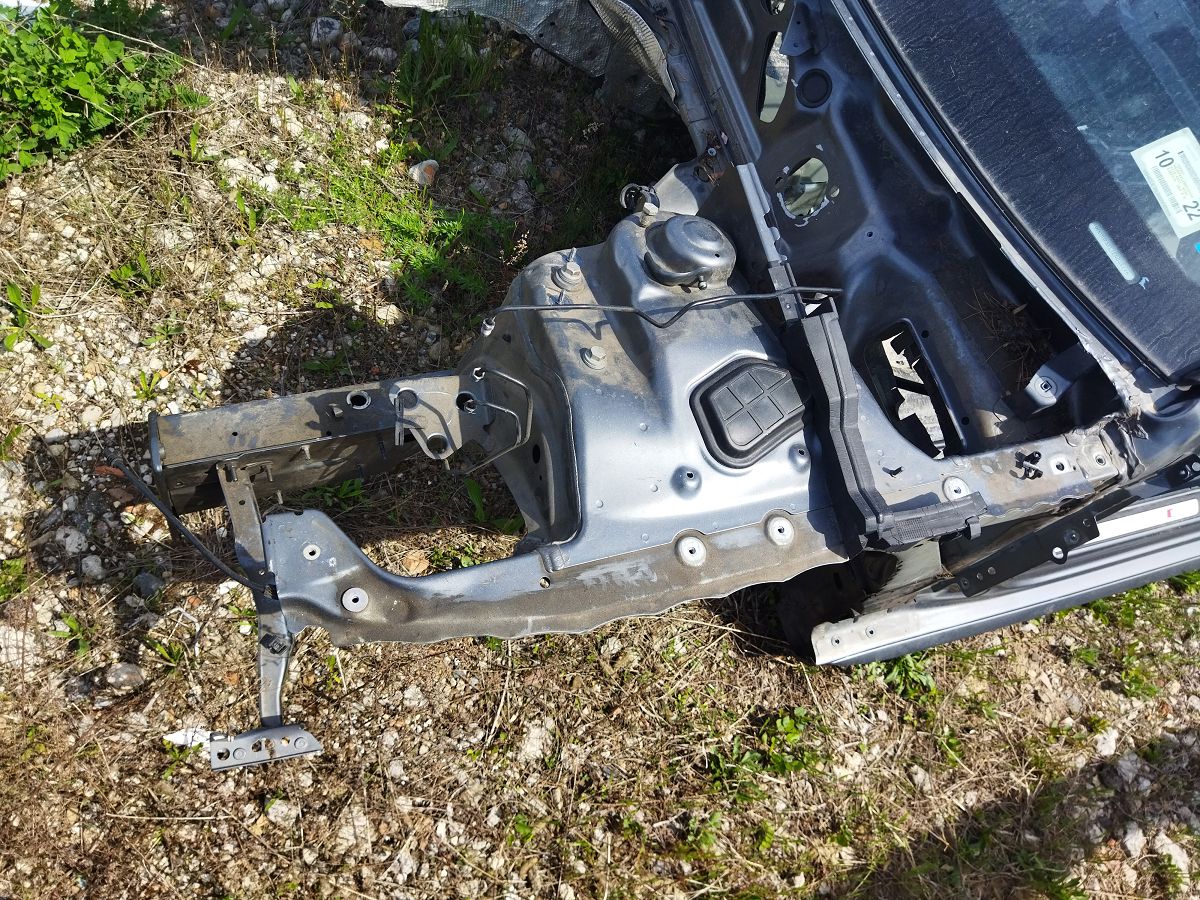 A4 Кузов голый (можно резать) Audi A4 2009-2016 8K5800403A Audi A4 19