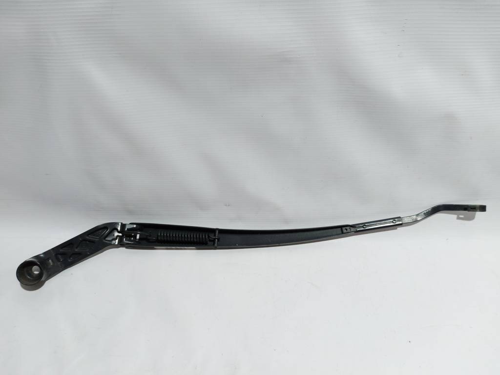 6 Рычаг стеклоочистителя правый Mazda 6 2013-2017 GHR167321 Mazda 6 2