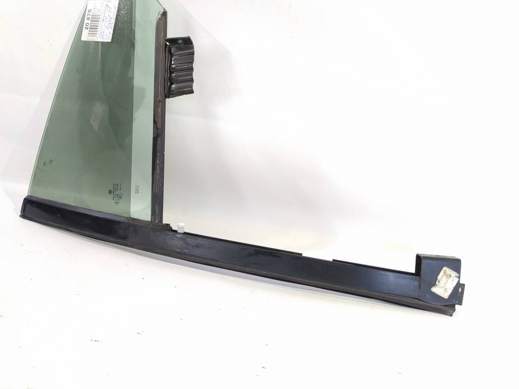 Passat cc Форточка двери задней левой Volkswagen Passat CC 2009-2017 3C8839613H Volkswagen Passat CC 8