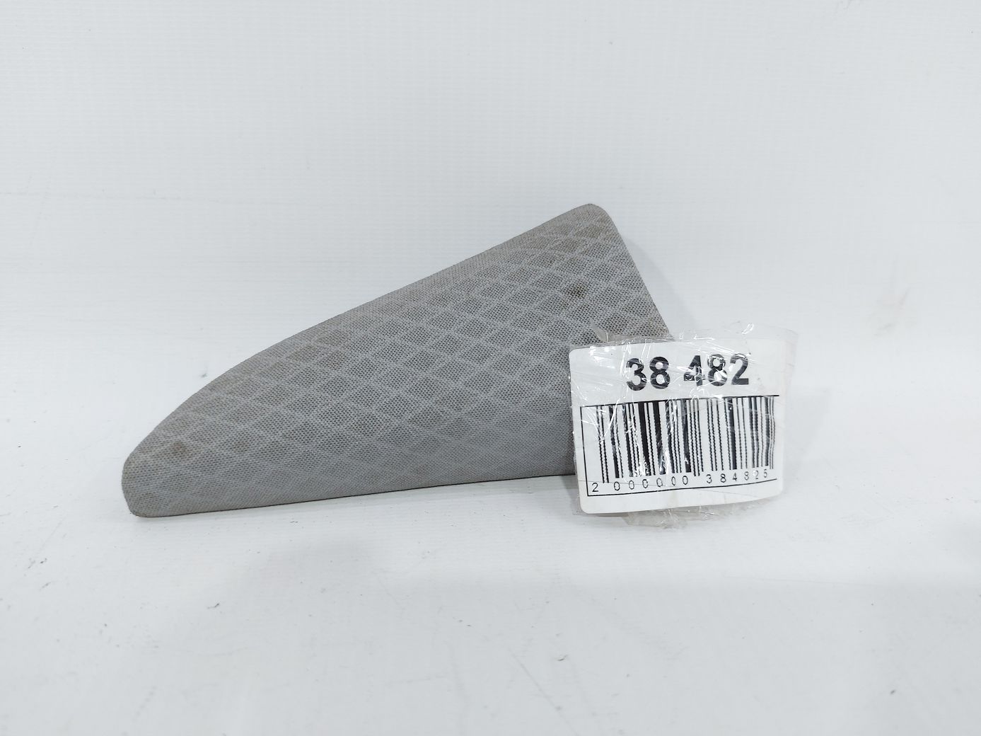 Malibu. Молдинг торпеди центральний лівий Chevrolet Malibu 2017-2021 84016378 Chevrolet Malibu