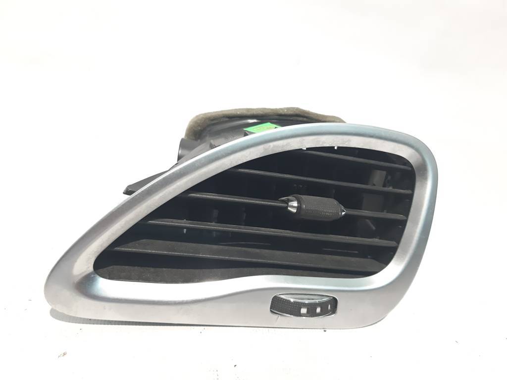 Dart Воздуховод торпеды правый Dodge Dart 2013-2019 1SV15LX7AB Dodge Dart 6