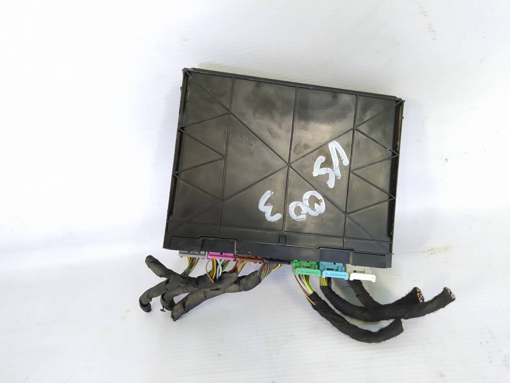 Malibu Модуль керування кузовом BCM Chevrolet Malibu 2016 13596994 Chevrolet Malibu 2 Malibu Модуль керування кузовом BCM Chevrolet Malibu 2016 13596994 Chevrolet Malibu 2