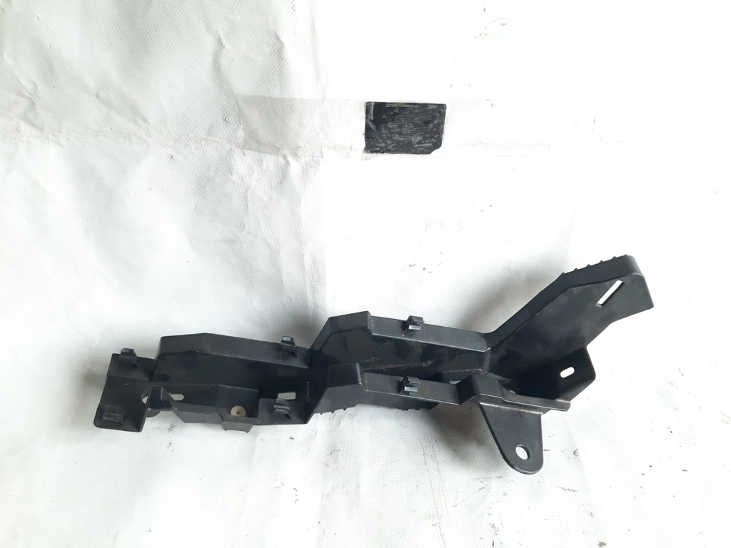 200 limited Кріплення під проводку праве Chrysler 200 Limited 2015-2017 68174578AC Chrysler 200 Limited 2