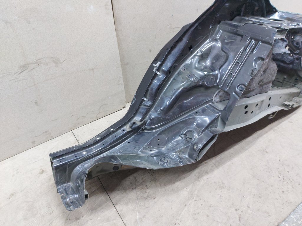 7 series Чверть задня права BMW 7 2012 41217204488 BMW 7 19