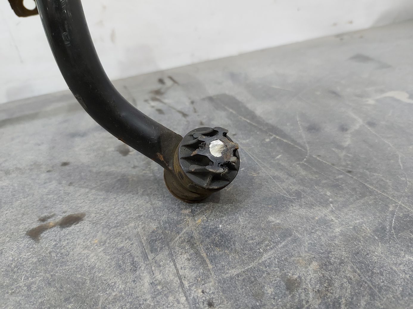 Compass Стабилизатор задний Jeep Compass 2011-2018 5151813AB Jeep Compass 2