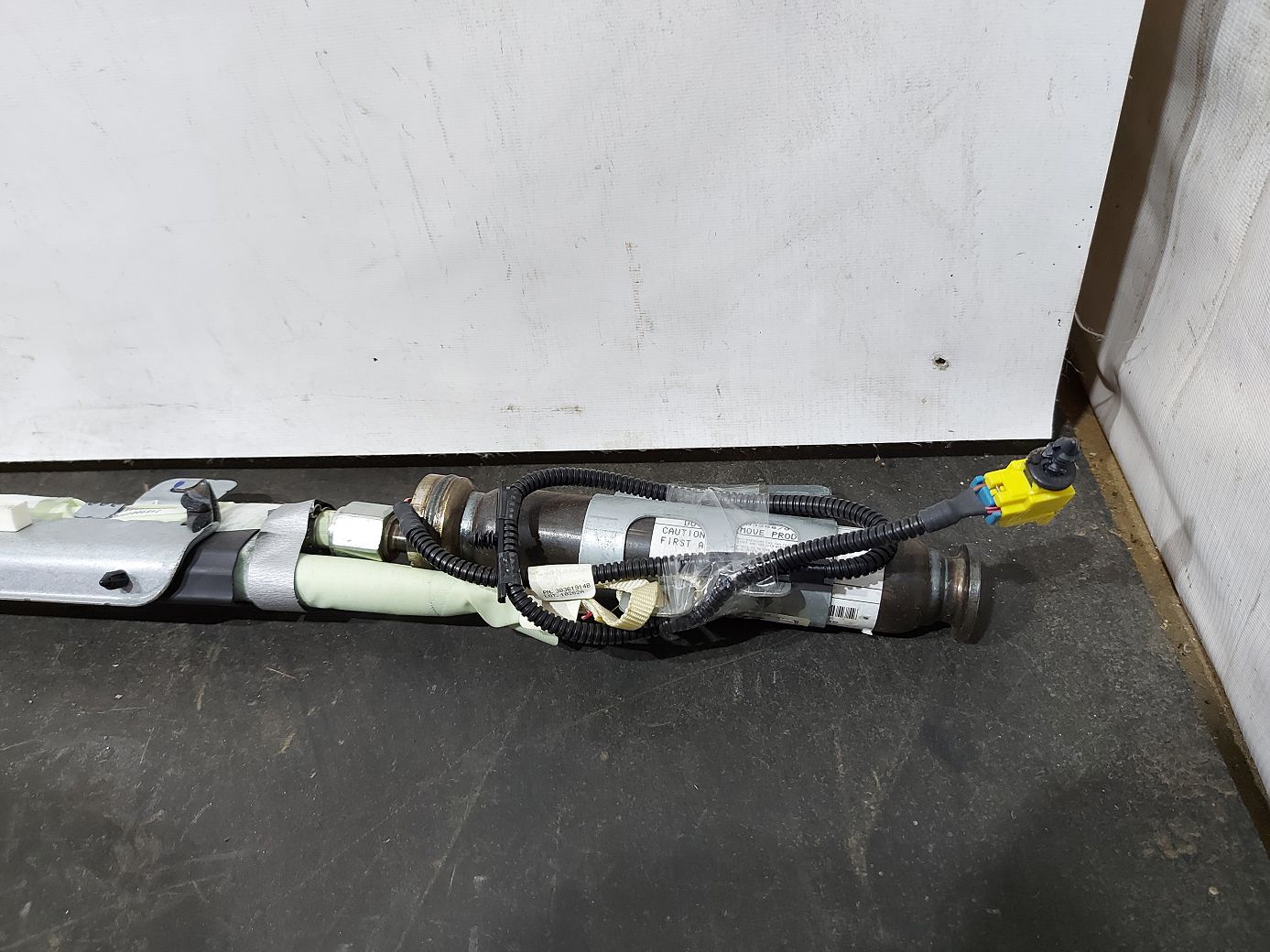 Hhr Air Bag шторка правая Chevrolet HHR 2006-2011 20920498 Chevrolet HHR 4