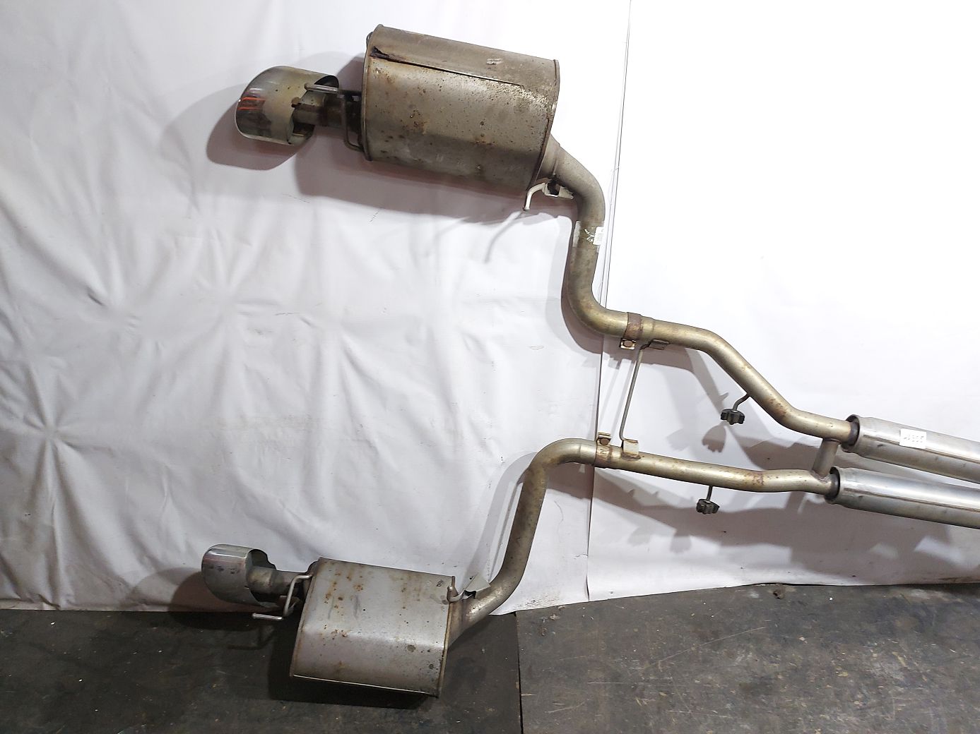 Xf Вихлопна труба задня частина Jaguar XF 2012 C2Z25869 Jaguar XF 2