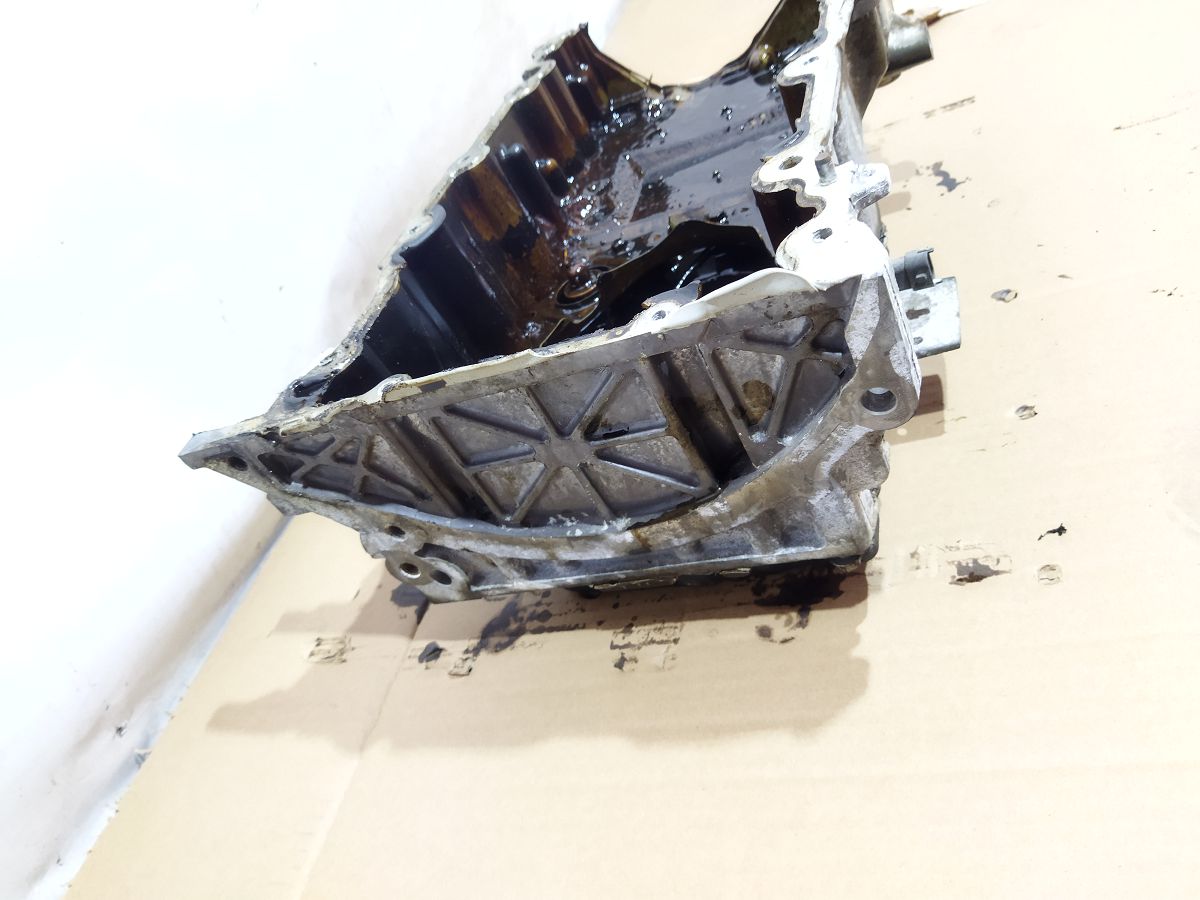 Regal Масляный поддон двигателя Buick Regal 2014-2017 12654316 Buick Regal 3