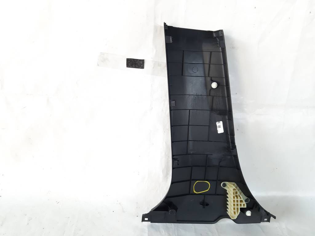 Camry Накладка стойки центральной правая нижняя Toyota Camry 2012-2017 6241306111 Toyota Camry 2