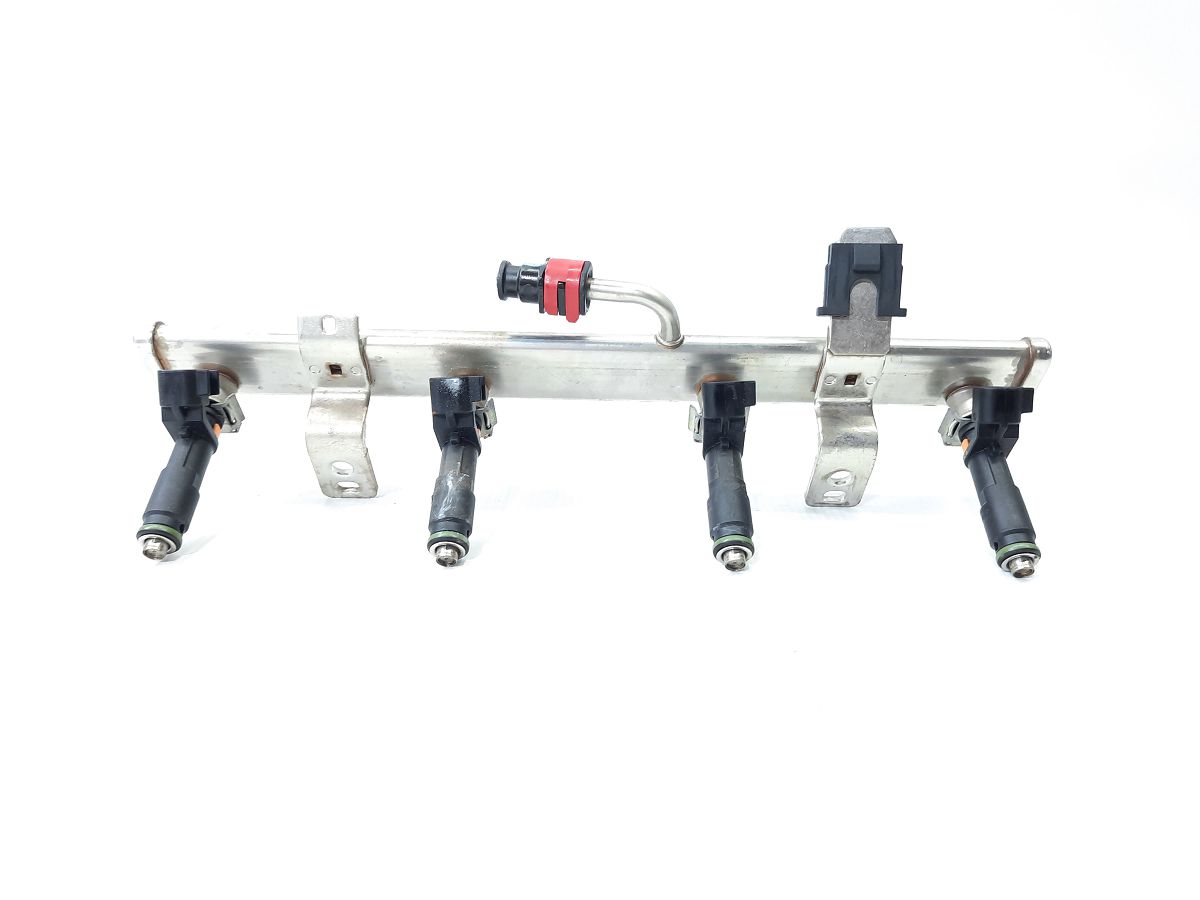 Dart Топливная рейка Dodge Dart 2013-2019 4593987AC Dodge Dart 7