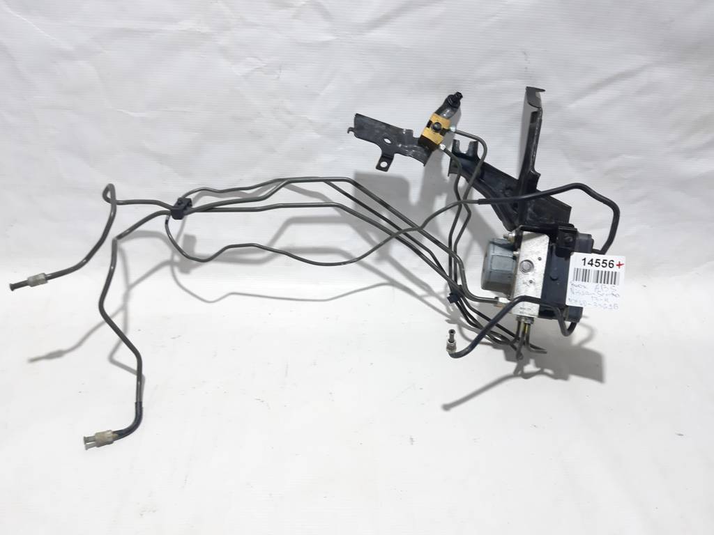 Sentra Блок ABS Nissan Sentra 2013-2014 476603SG2B Nissan Sentra 2