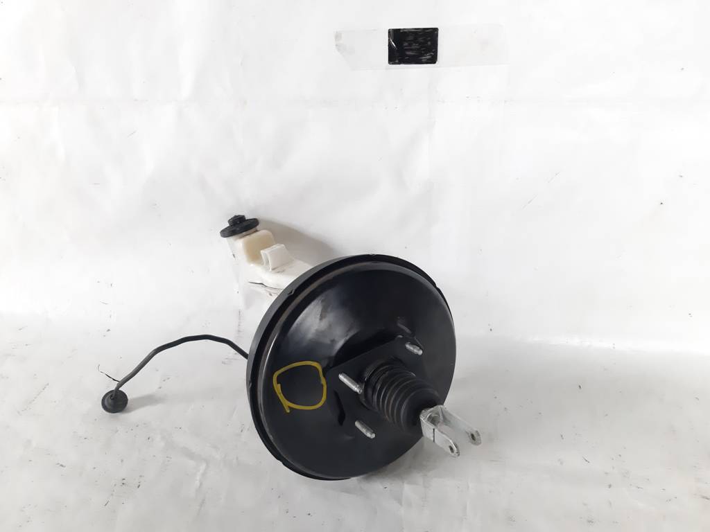 Головний гальмівний циліндр Toyota Camry `2015-2018 4461006761 Toyota Camry 5 Головний гальмівний циліндр Toyota Camry `2015-2018 4461006761 Toyota Camry 5