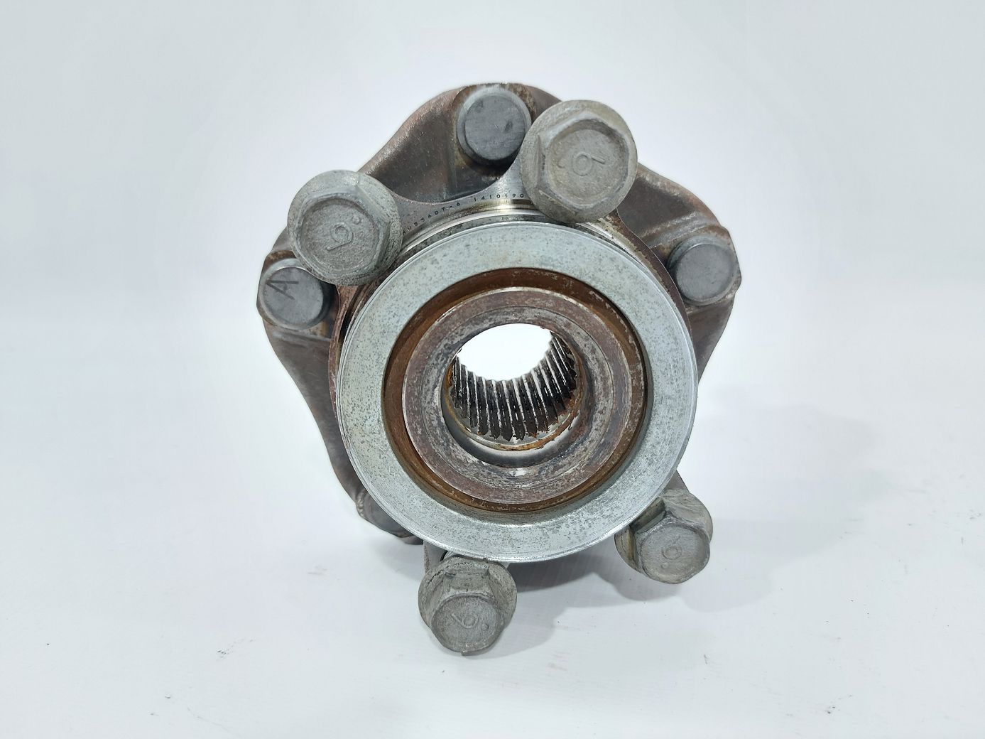 Sentra Ступиця передня ліва/права Nissan Sentra 2017 402029SM0A Nissan Sentra 16