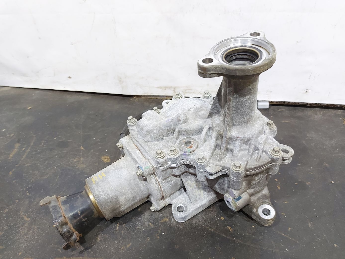 Trax Раздаточная коробка (редуктор) Chevrolet Trax 2015-2020 42469677 Chevrolet Trax 2 Trax Раздаточная коробка (редуктор) Chevrolet Trax 2015-2020 42469677 Chevrolet Trax 2