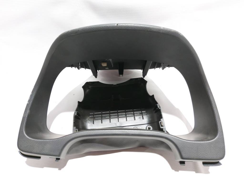 Elantra. Накладка панелі приладів Hyundai Elantra 2017-2018 84830F2000TRY Hyundai Elantra Elantra. Накладка панелі приладів Hyundai Elantra 2017-2018 84830F2000TRY Hyundai Elantra