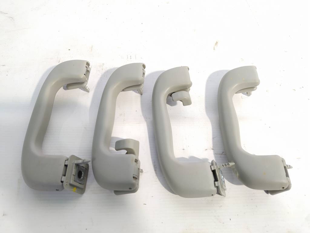 Malibu Ручки потолочные (комплект) Chevrolet Malibu 2013-2016 95025625 Chevrolet Malibu 1