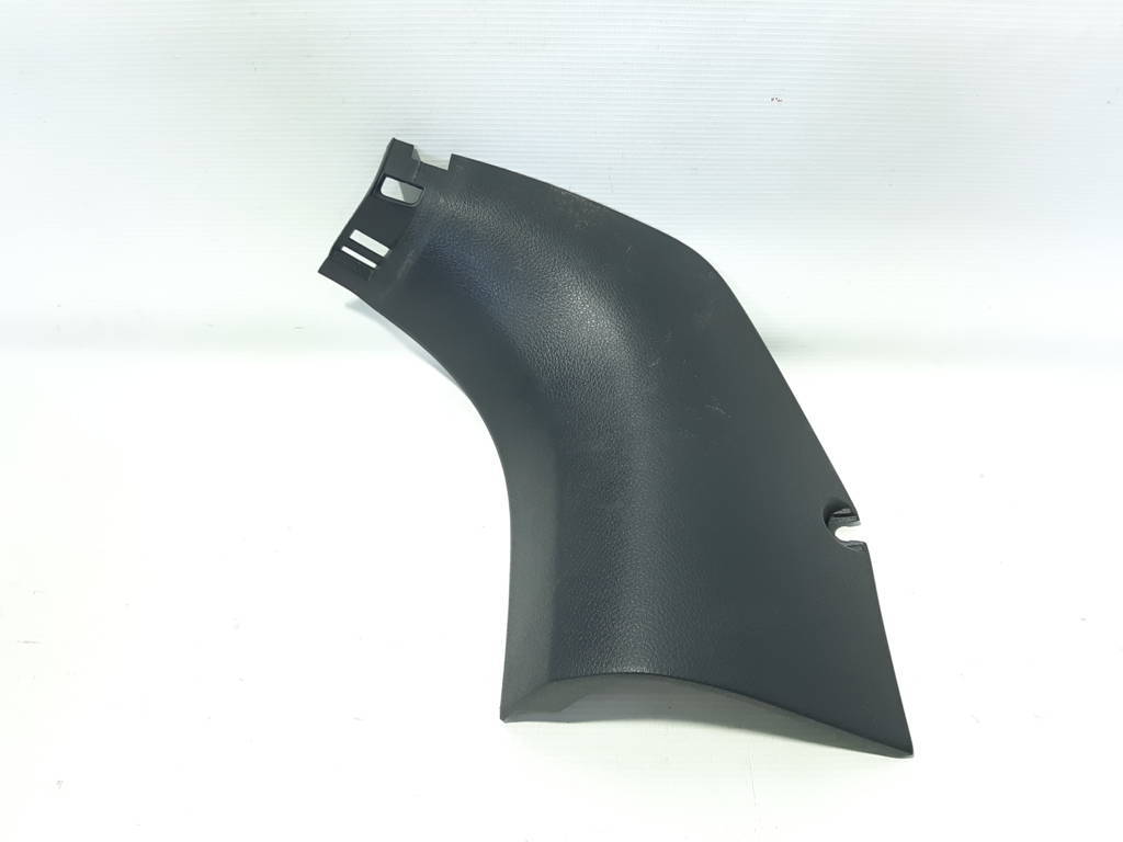 Sentra Обшивка порога передняя правая верхняя угловая Nissan Sentra 2013-2017 669003SG0A Nissan Sentra 4