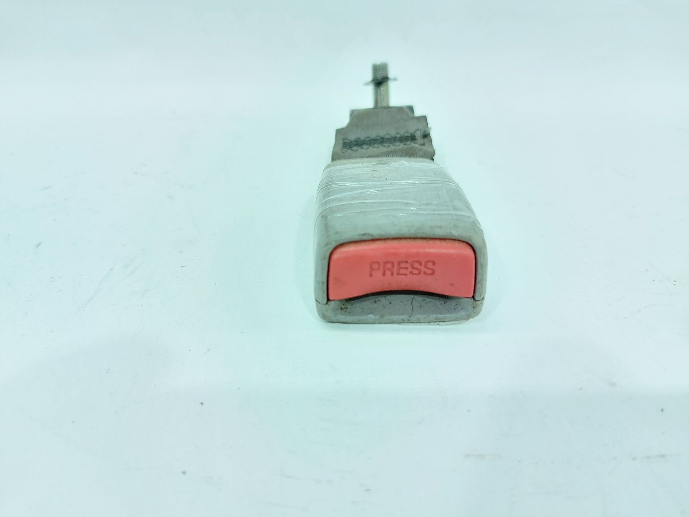 Insight Замок ременя безпеки заднього ряду сидінь лев/прав Honda Insight 2010-2014 04823TM8A00ZB Honda Insight 20